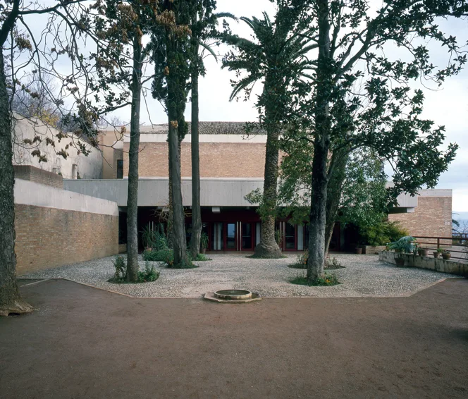 Granada. Two views, one century
