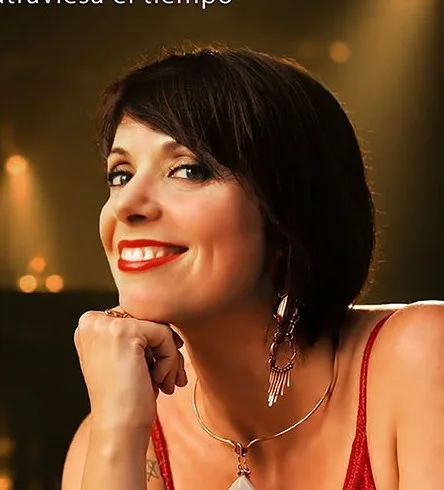 Victoria Cruz - The voice that crosses time