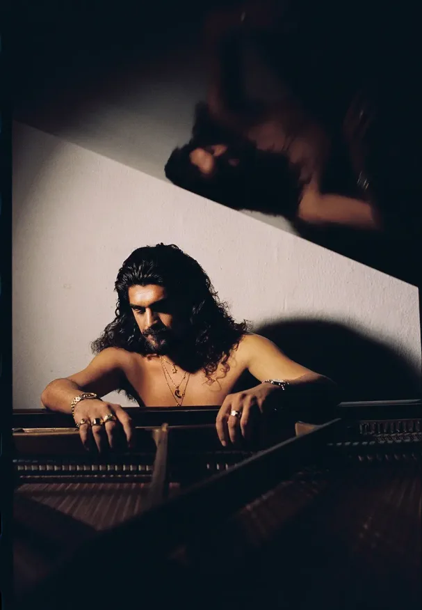 Israel Fernández - De oro y marfil