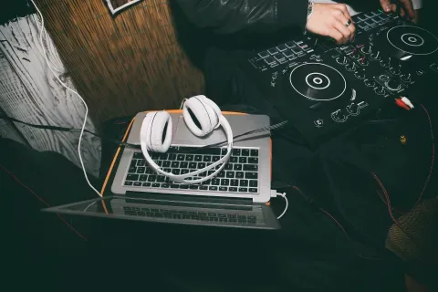 Music computing: Kontact and Cubase