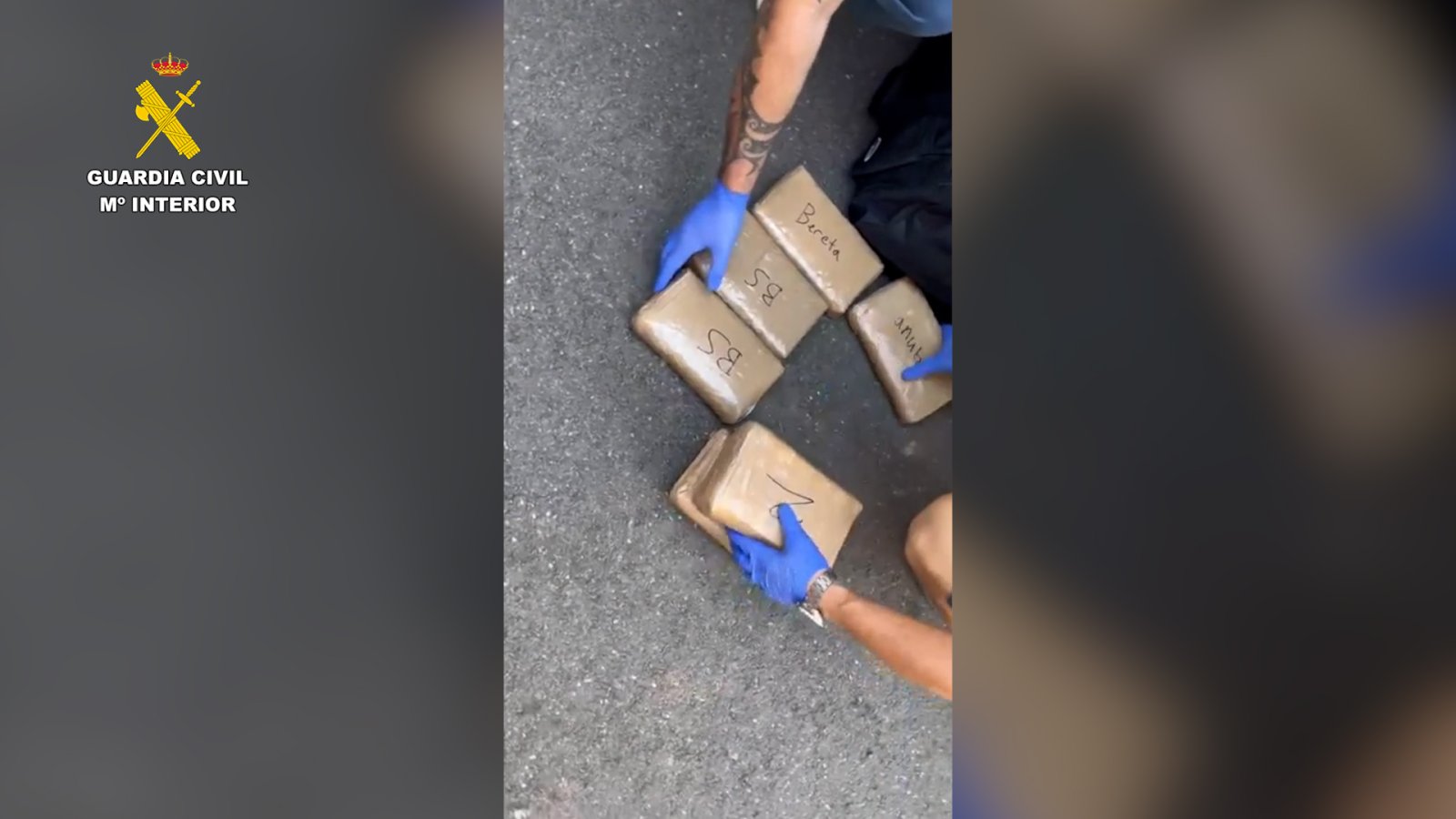 Imagen de la noticia: La Guardia Civil interviene una tonelada de cocaína en Baza y Estepona