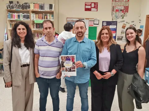 Image for the story: Peligros publishes a book by Rafa Bailón to prevent school bullying