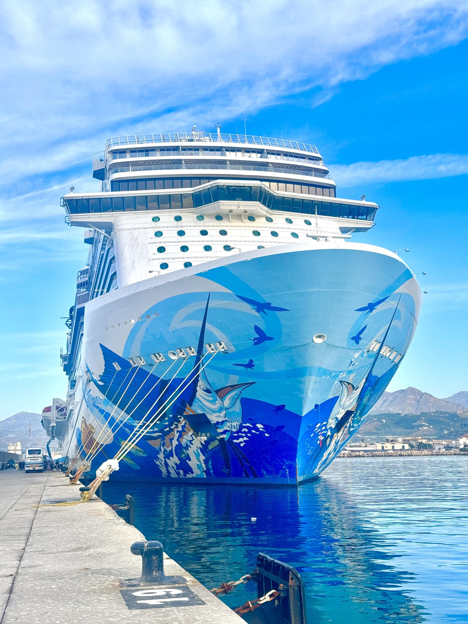 Imagen de la noticia: Motril recibe este jueves dos cruceros, uno de ellos por primera vez