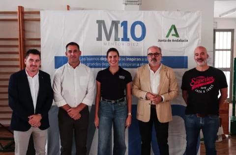 Imagen de la noticia: Lourdes Mohedano comparte su experiencia olímpica con el alumnado del IES Alhendín