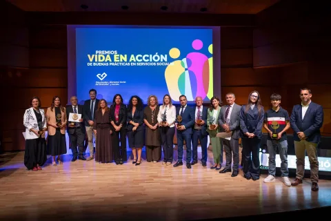 Imagen de la noticia: Alhendín gana el premio Vida en Acción por su proyecto de intercambio de libros