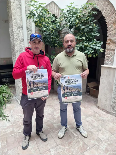 Imagen de la noticia: Baza abre el domingo 18 de octubre su programa de senderismo con seis rutas y un viaje de dos días