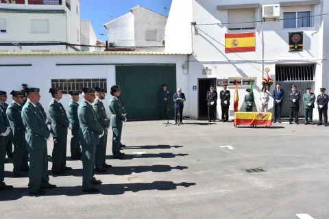 Imagen de la noticia: Baza homenajea a la Guardia Civil en el día de su patrona, la Virgen del Pilar