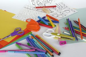 Imagen de la noticia: Publicado el listado definitivo de las ayudas de material escolar de Huétor Vega