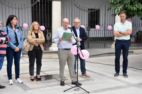 Imagen de la noticia: Baza conmemora el Día contra el Cáncer de Mama con una carpa informativa el 20 de octubre