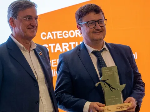 Imagen de la noticia: La fábrica de madera estructural de IberoLam en Valderrubio gana el Premio Saint-Gobain