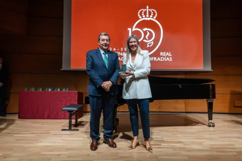 Imagen de la noticia: La Federación de Cofradías reconoce a instituciones y expresidentes en su Gala del Centenario