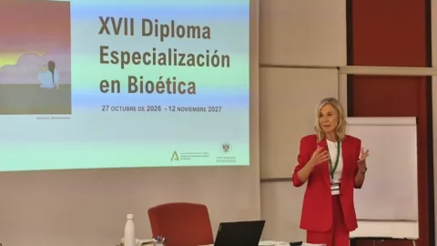 Imagen de la noticia: El Diploma de Bioética de la EASP abre su 17ª edición con 23 alumnos