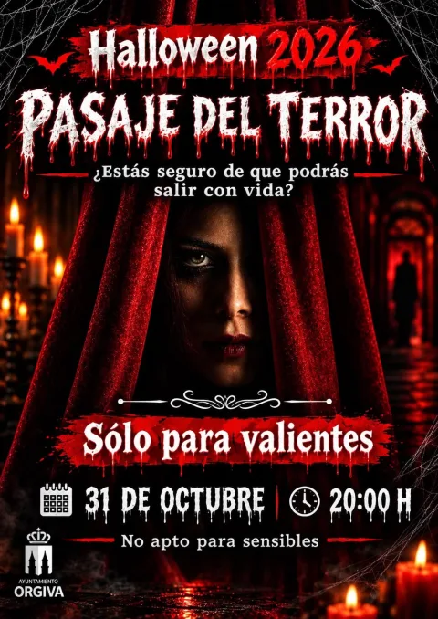 Cartel de Halloween con el rostro de una mujer entre cortinas rojas, velas y el texto Pasaje del Terror.